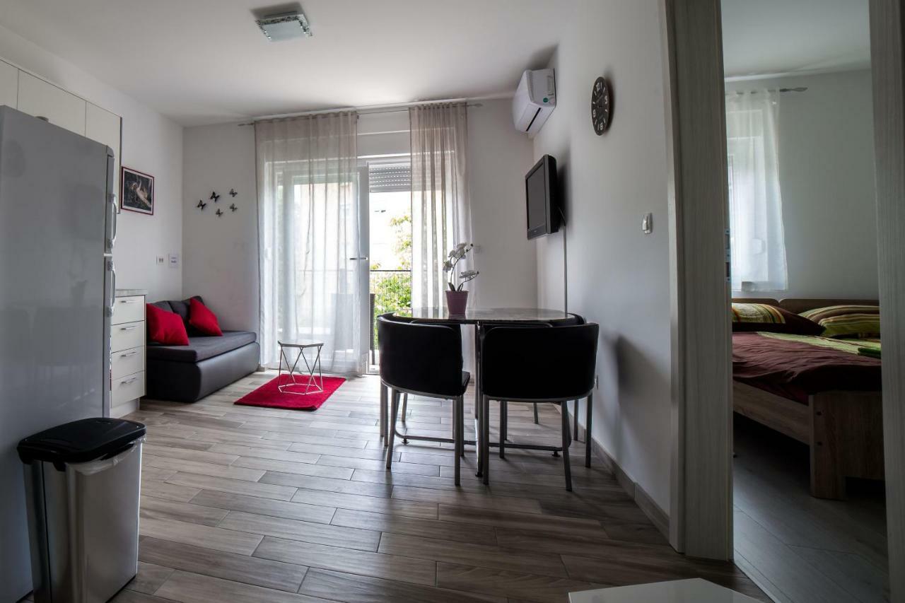 Studio Apartman Nina Daire Rijeka Dış mekan fotoğraf