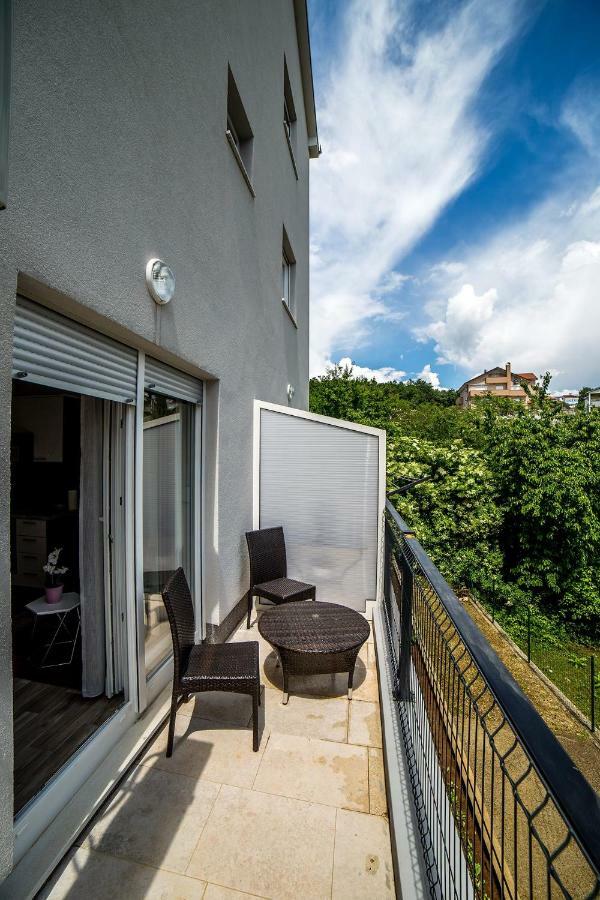 Studio Apartman Nina Daire Rijeka Dış mekan fotoğraf