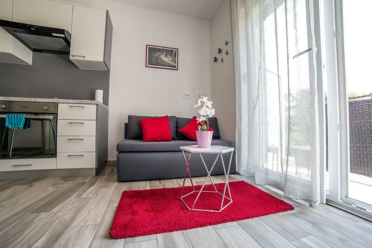 Studio Apartman Nina Daire Rijeka Dış mekan fotoğraf