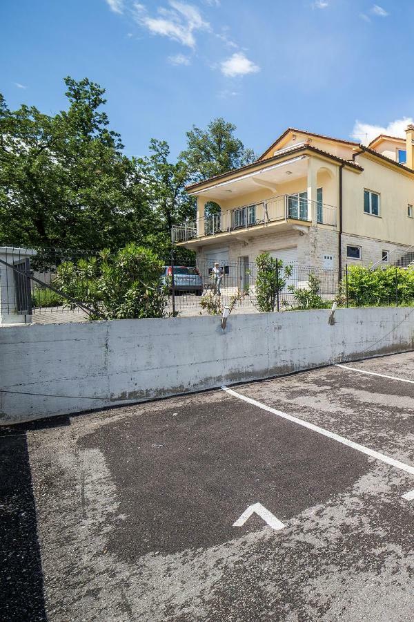 Studio Apartman Nina Daire Rijeka Dış mekan fotoğraf